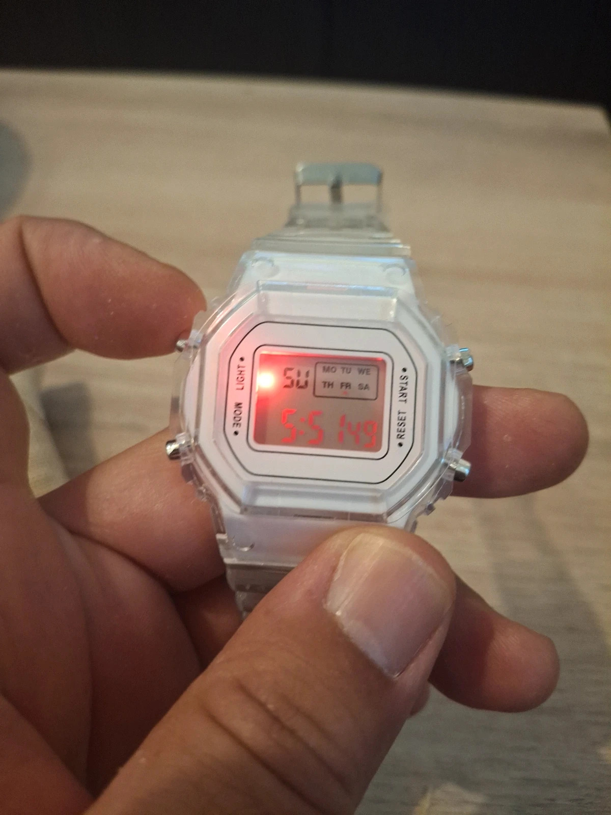 Montre style Casio – boutique indépendante – taille Taille unique 4