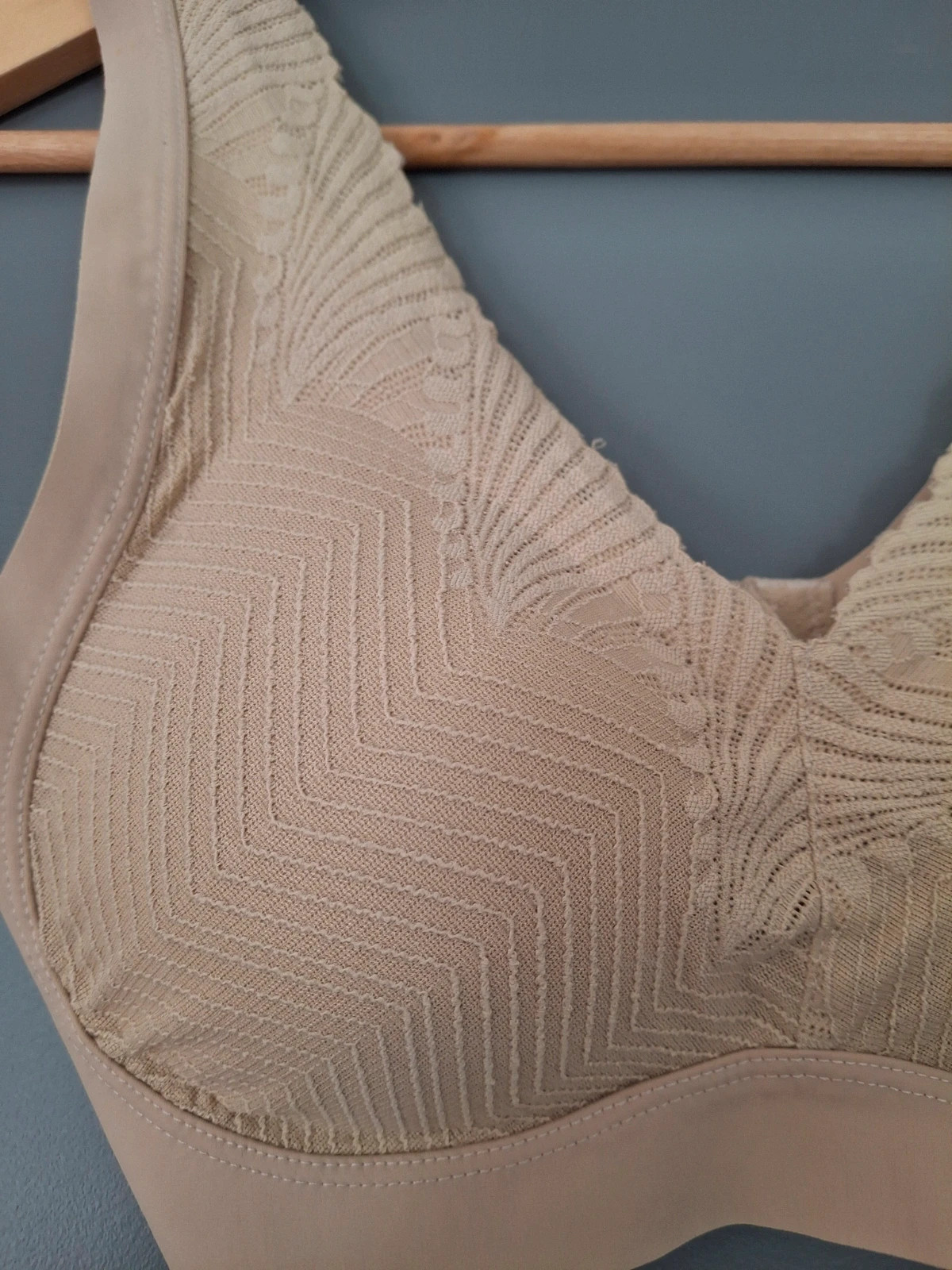 Bralette invisible sans couture beige – Ancona – taille 90C 4