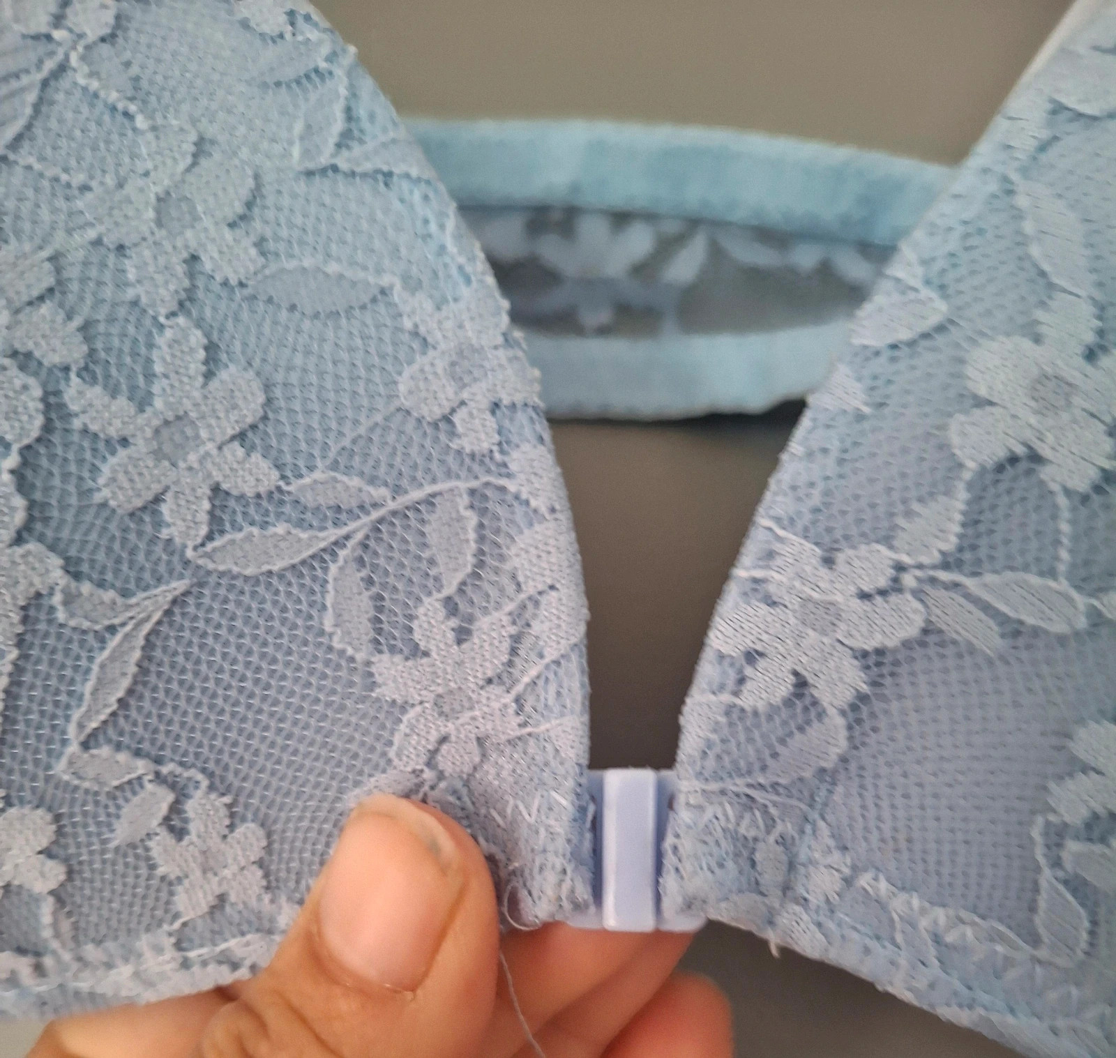 Lot brassière dentelle ouverture sur le devant – Arbro – taille 95B 5