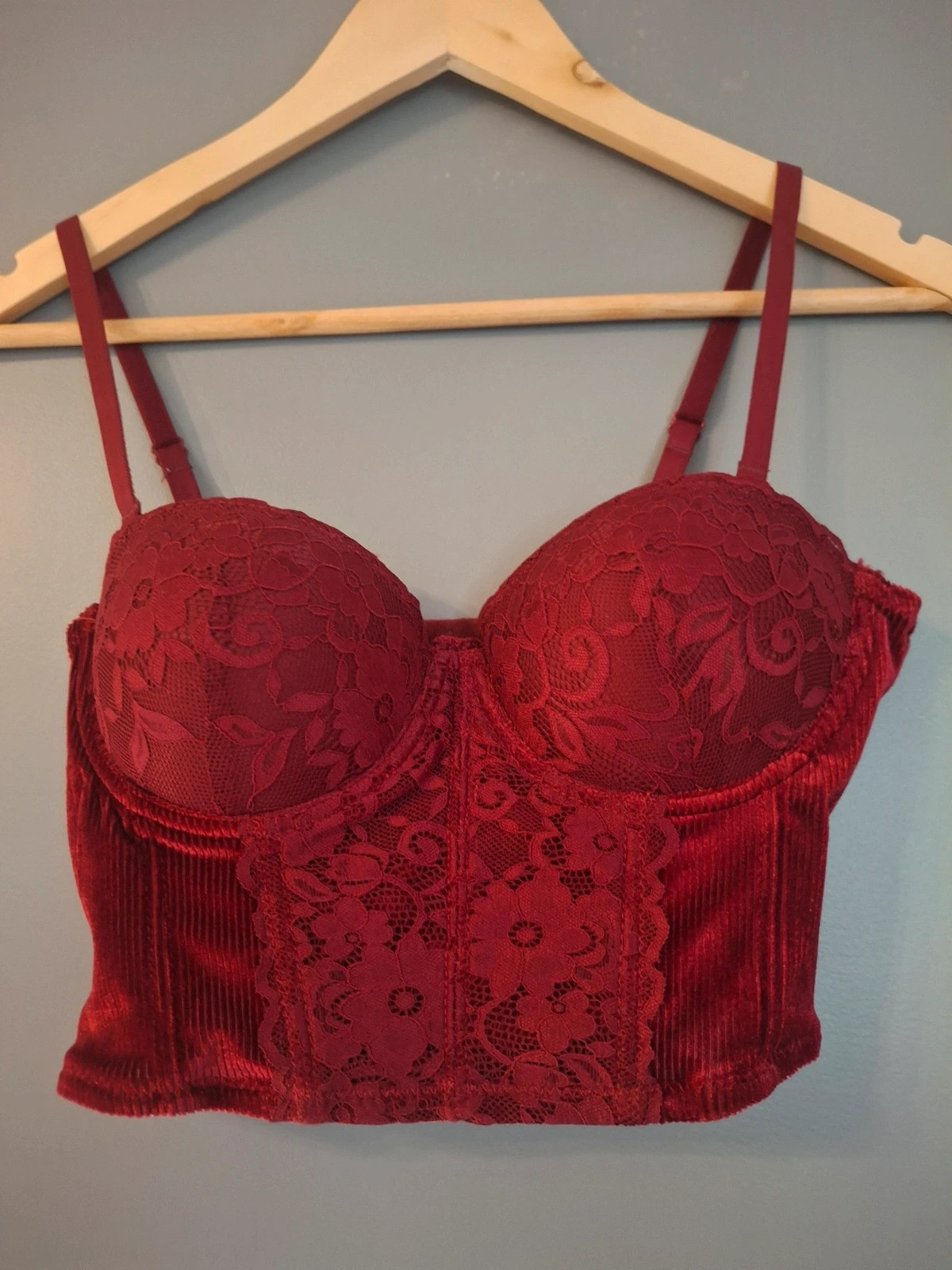 Bustier rouge bordeaux avec iu sans bretelles – Ancona – taille L / 40 / 12 2