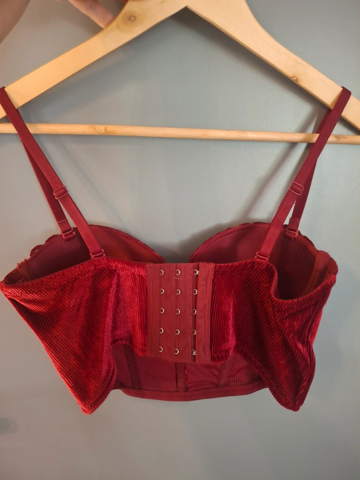 Bustier rouge bordeaux avec iu sans bretelles – Ancona – taille L / 40 / 12 5