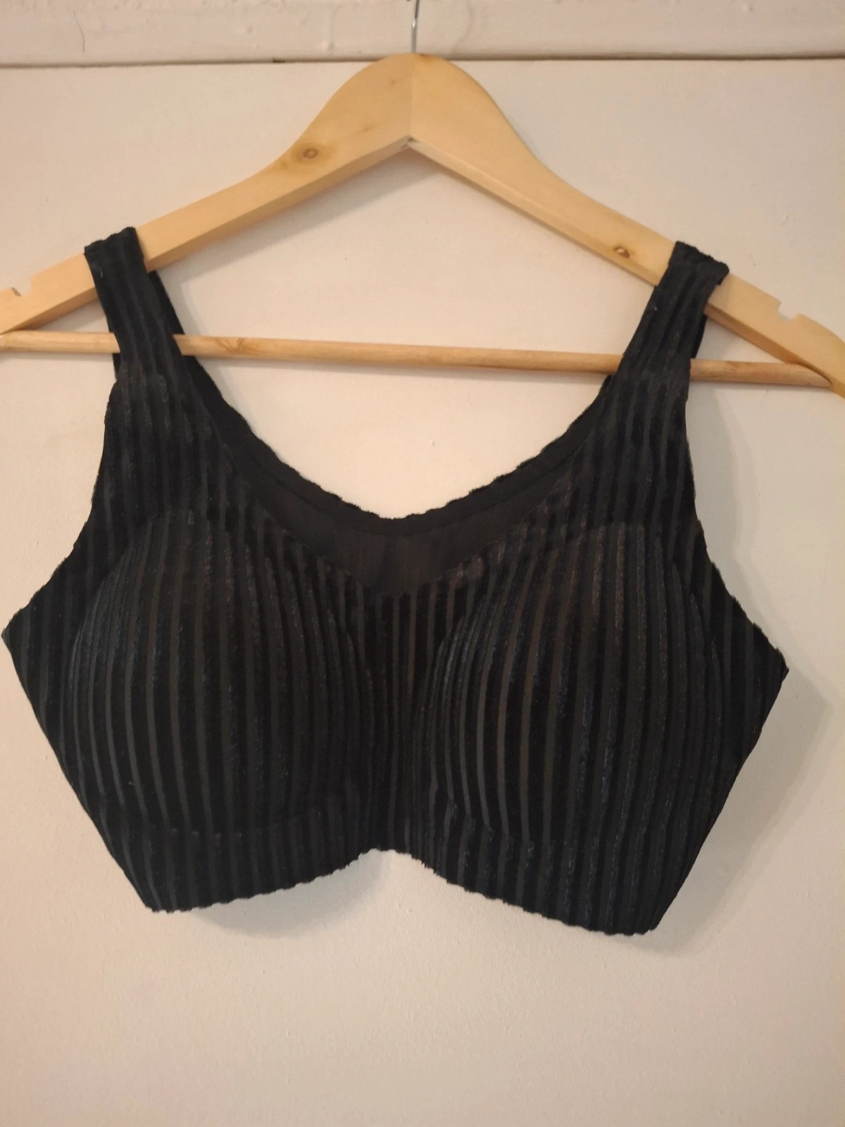 Bralette bretelles larges en velours noir