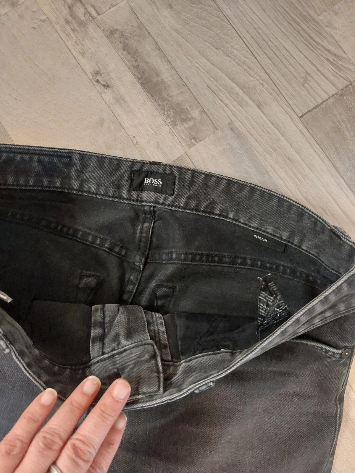 Jean noir Hugo Boss – Hugo Boss – taille L 5