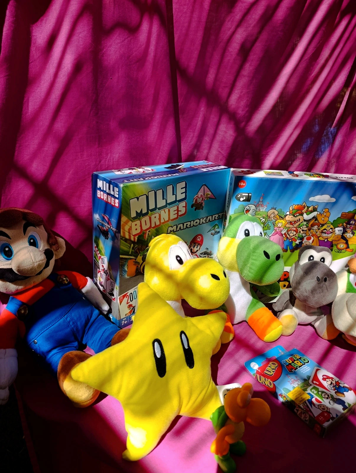 lot "Univers Super Mario" (toutes les peluches + jeux) – Super Mario – taille Taille unique 2