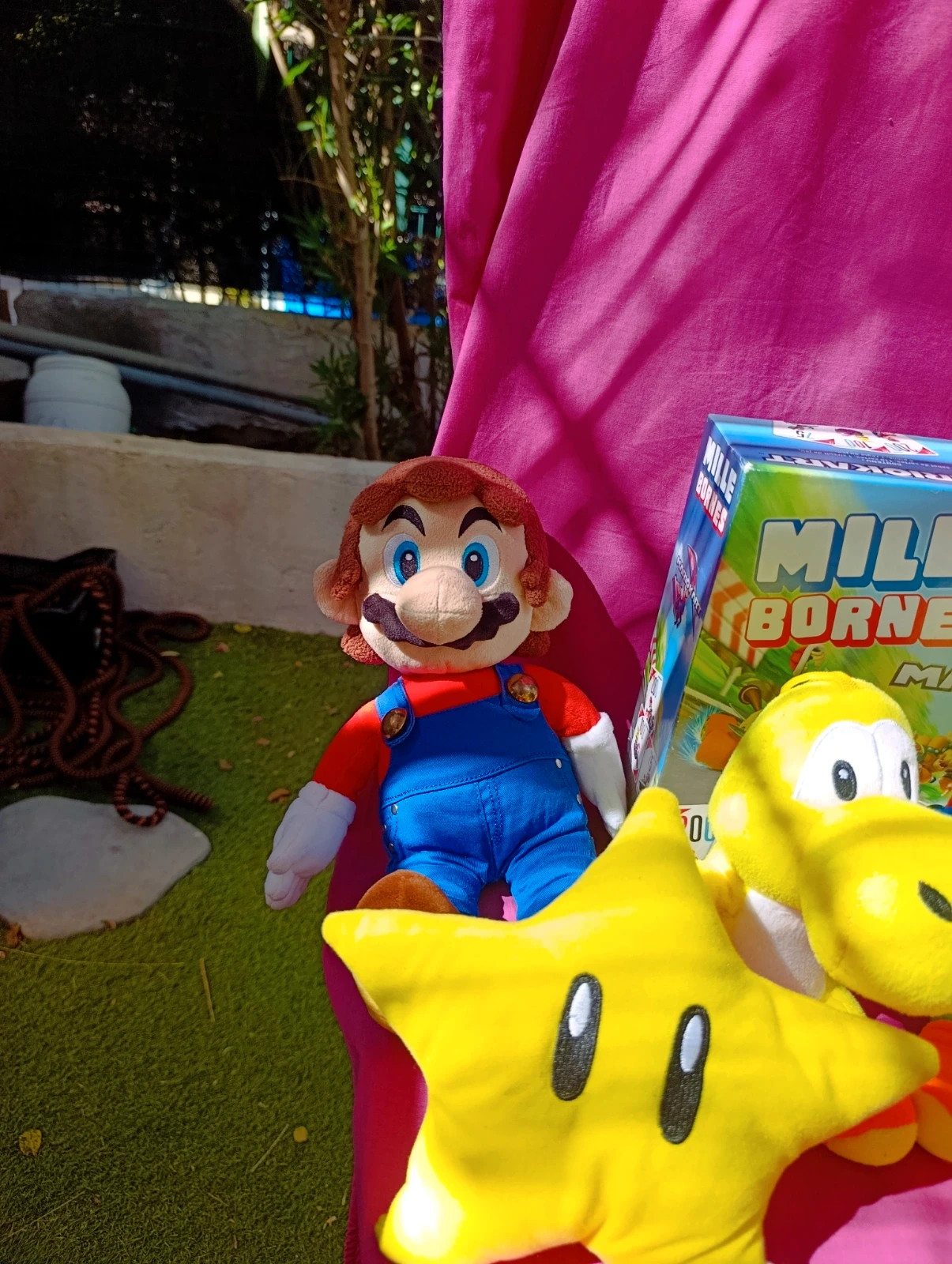 lot "Univers Super Mario" (toutes les peluches + jeux) – Super Mario – taille Taille unique 3