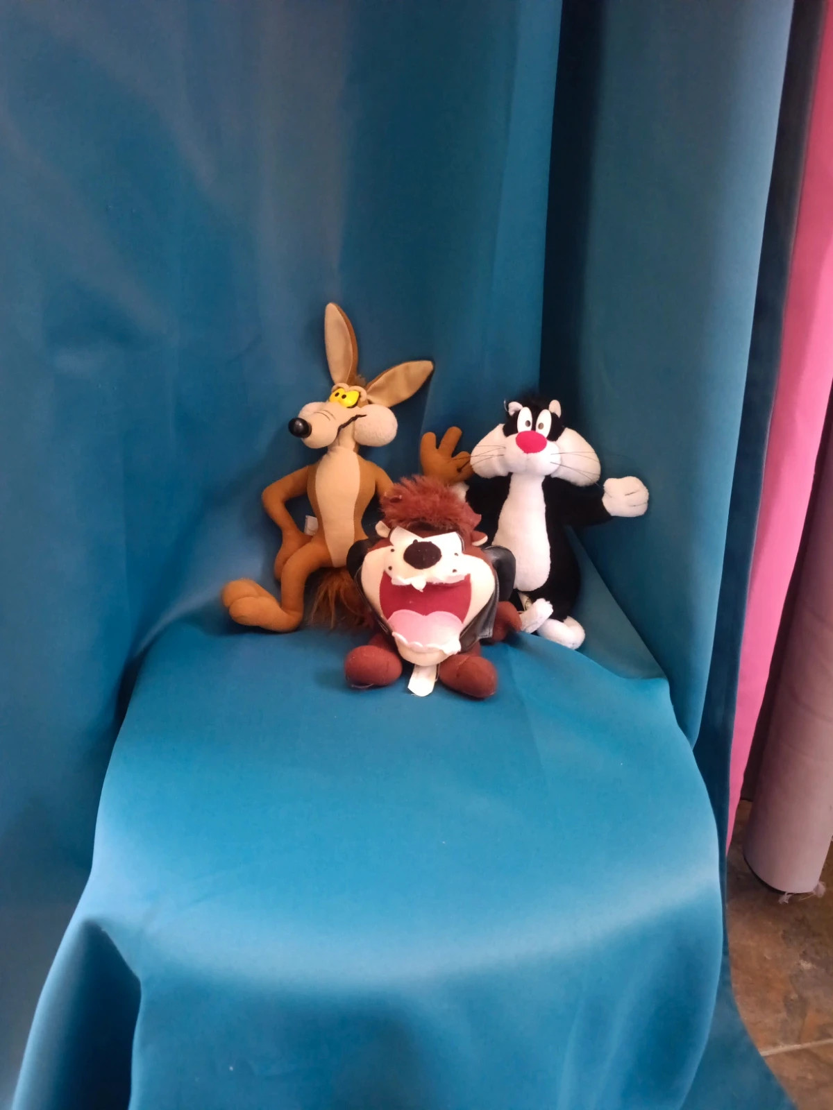 Lot peluche Warner Bros