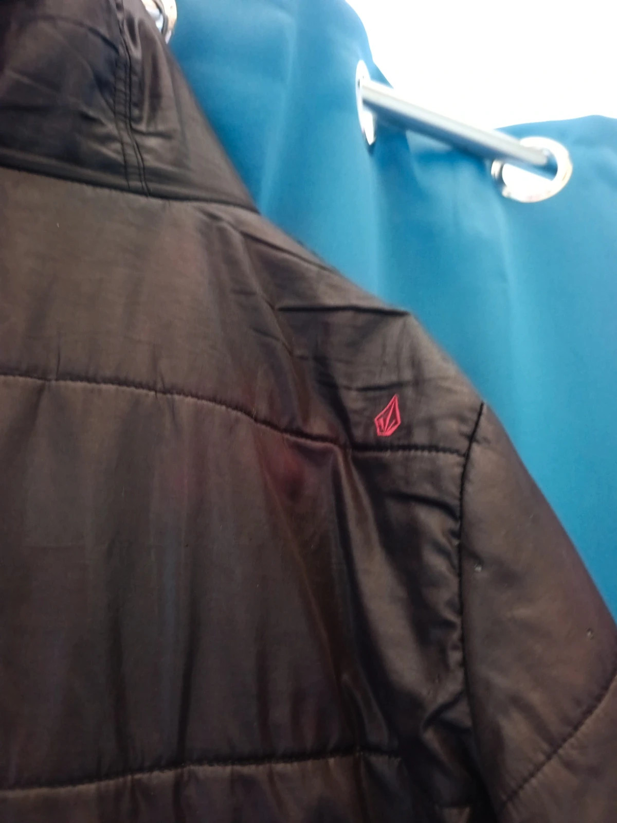 Doudoune capuche fourrure volcom – Volcom – taille M / 38 / 10 4