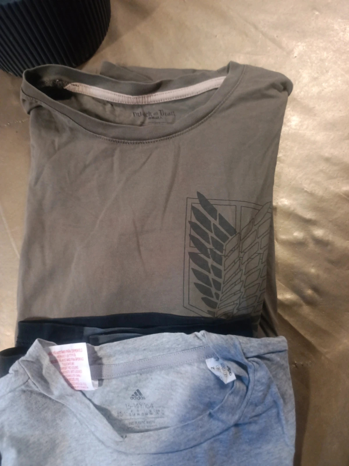 Lot 4 tee shirt manche courte – Diverse – taille 14 ans / 164 cm 4