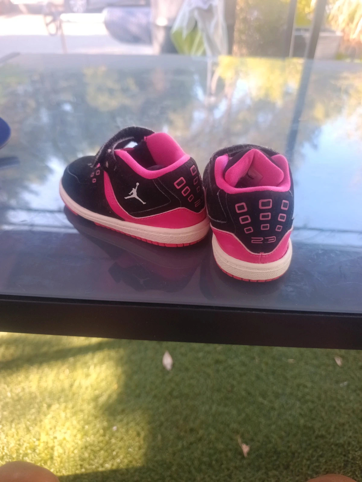 Basket rose jordan à scratch – Jordan – taille 22 4