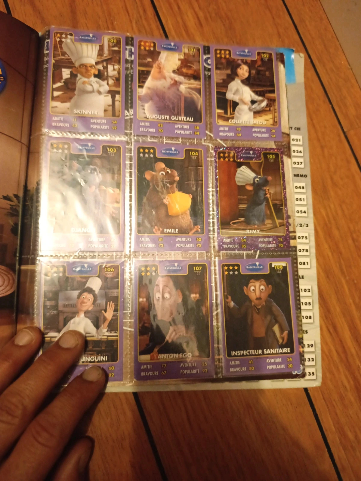 Carte a collectionner Disney pixar – Disney 4