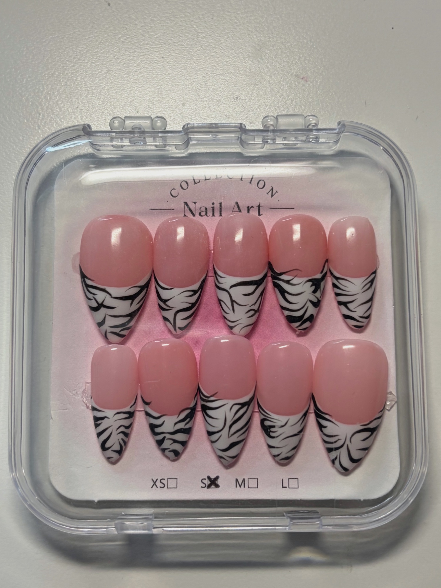 Press on nails 