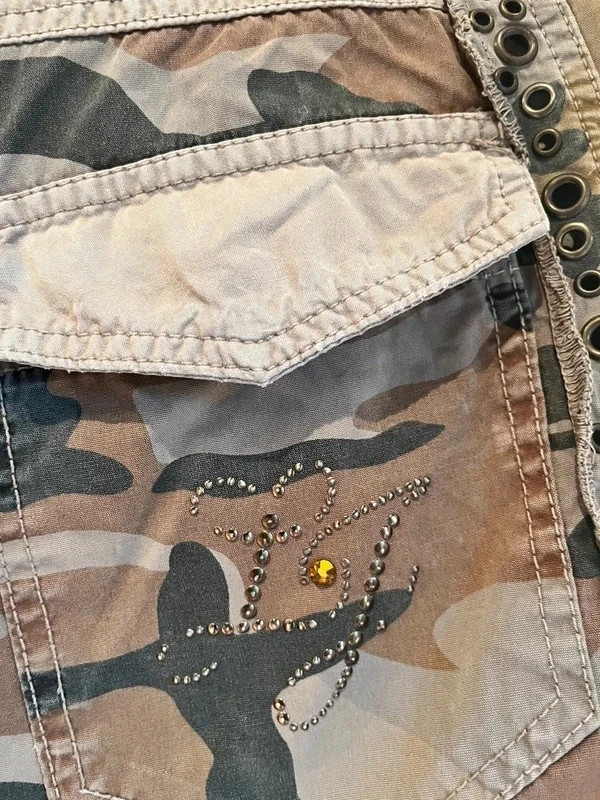 Liu Jo Pantalón Cargo Camuflaje Talla 26 Pedrería Y2K Cropped Mujer – Liu Jo – taille S / 36 / 8 4