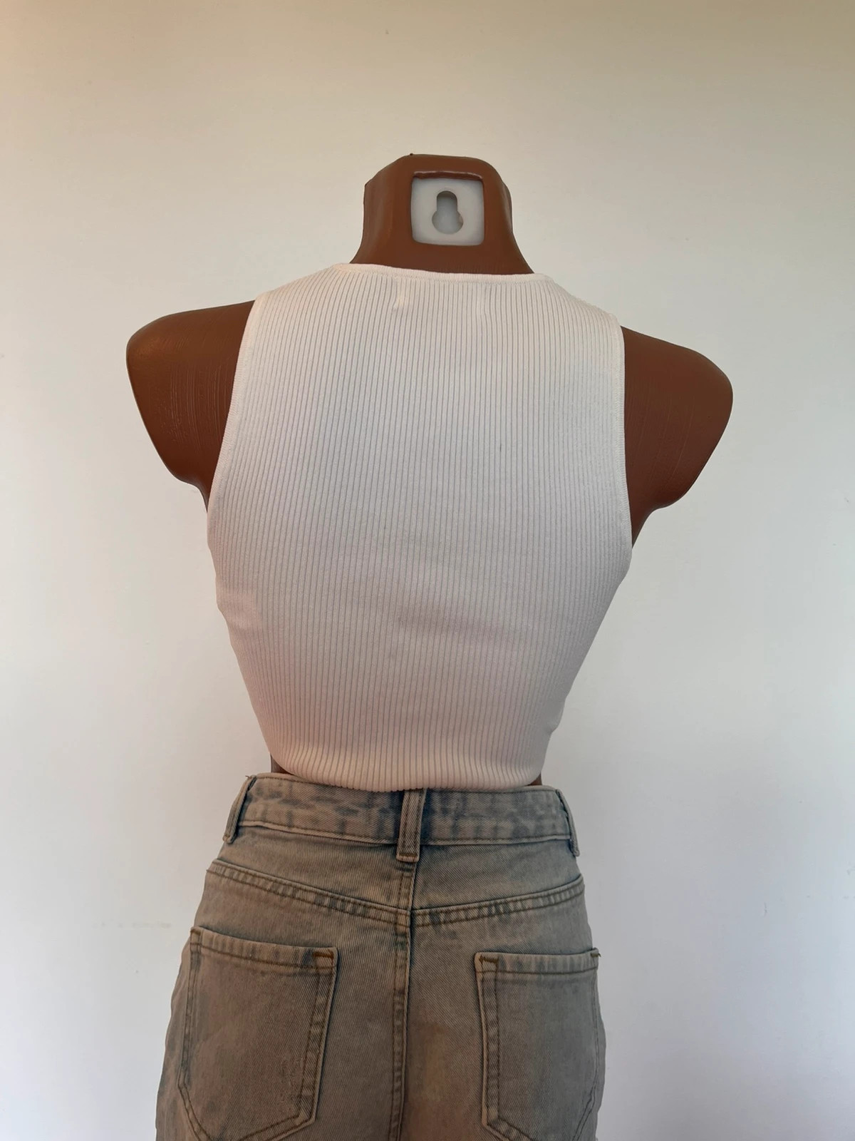 Top crop Bershka blanco roto con strass – Talla S – Bershka – taille S / 36 / 8 4