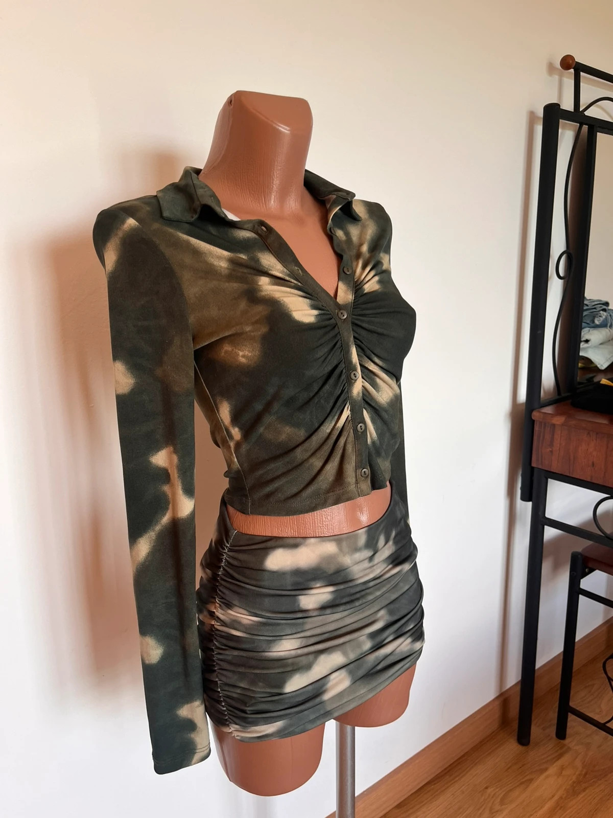 Conjunto tie-dye verde Pull&Bear Talla S – Pull & Bear – taille S / 36 / 8 2