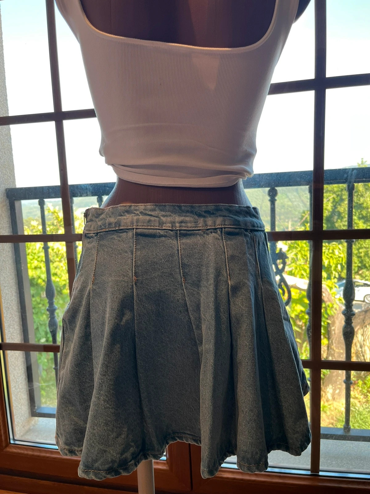 Lefties Denim skater skirt | Falda vaquera evasé azul claro | Talla S – Lefties – taille S / 36 / 8 2