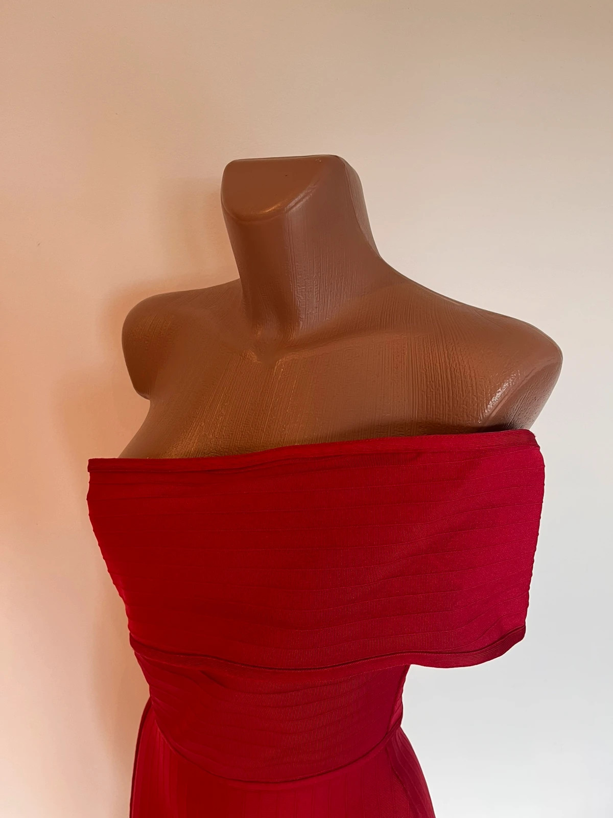 Vestido midi bandage rojo hombros descubiertos Missguided - Talla 36. – Missguided – taille S / 36 / 8 2
