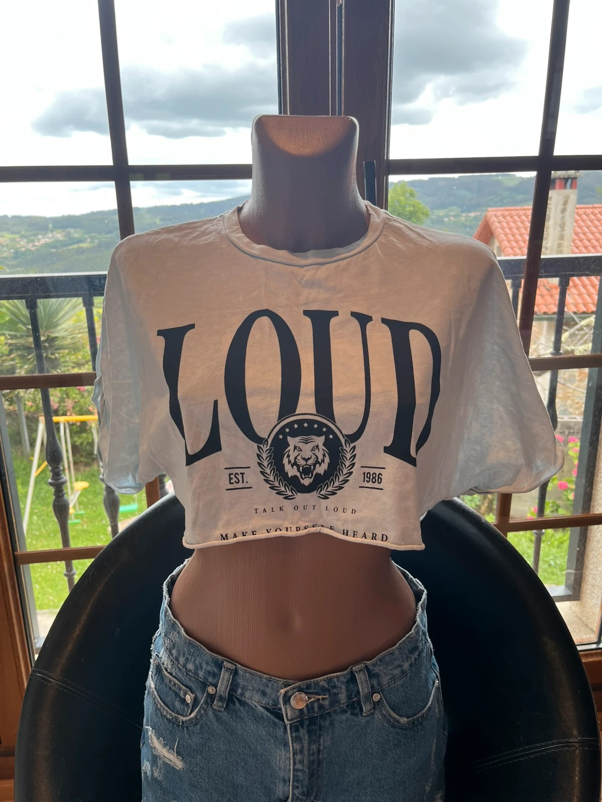 Camiseta Crop Top Bershka Azul Claro – Talla S Oversize