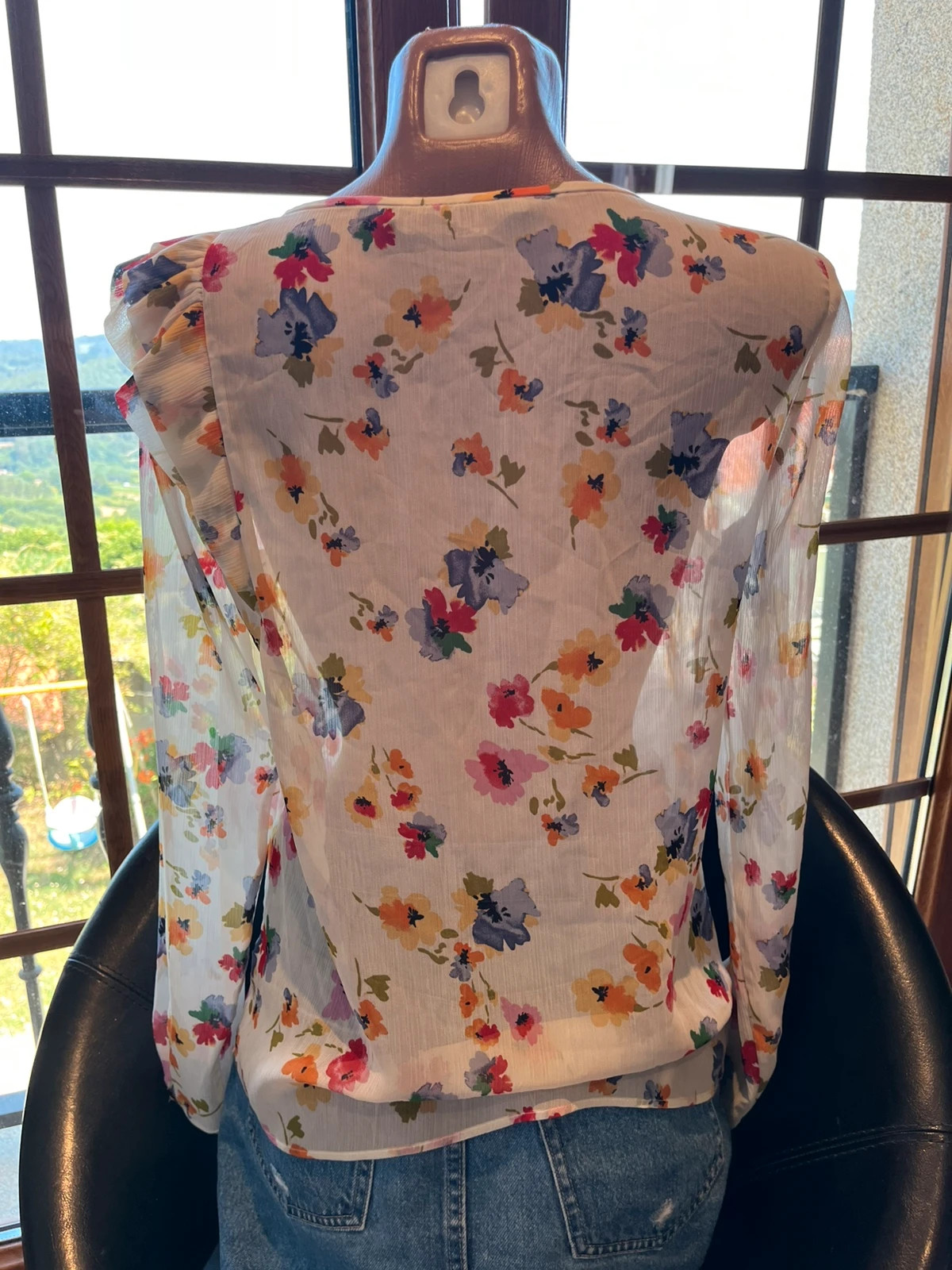 Blusa floral Zara Woman semitransparente con volante – Talla M – Zara – taille M 4