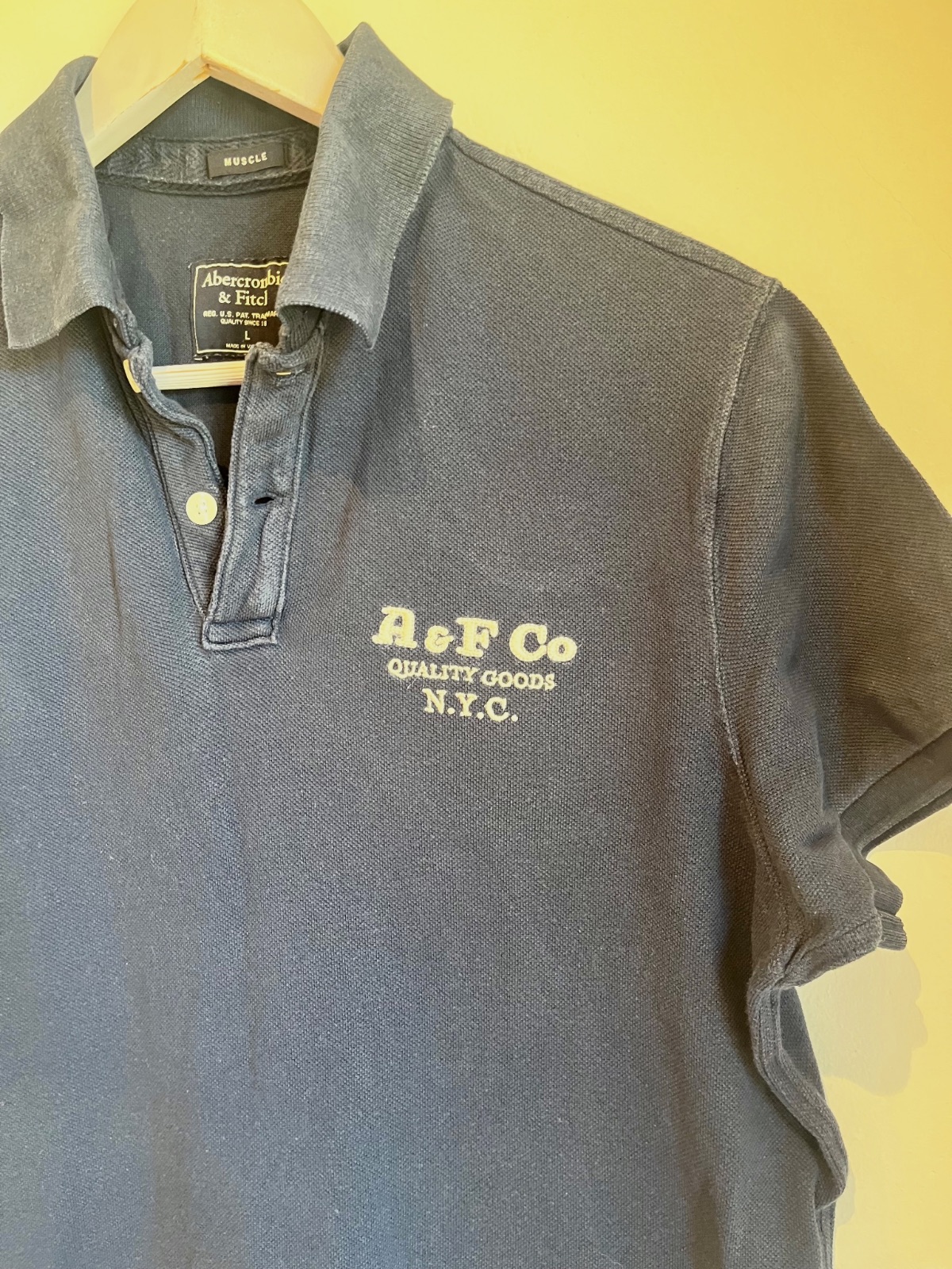 Abercrombie & Fitch polo Muscle Fit azul marino – Abercrombie & Fitch – taille L 2