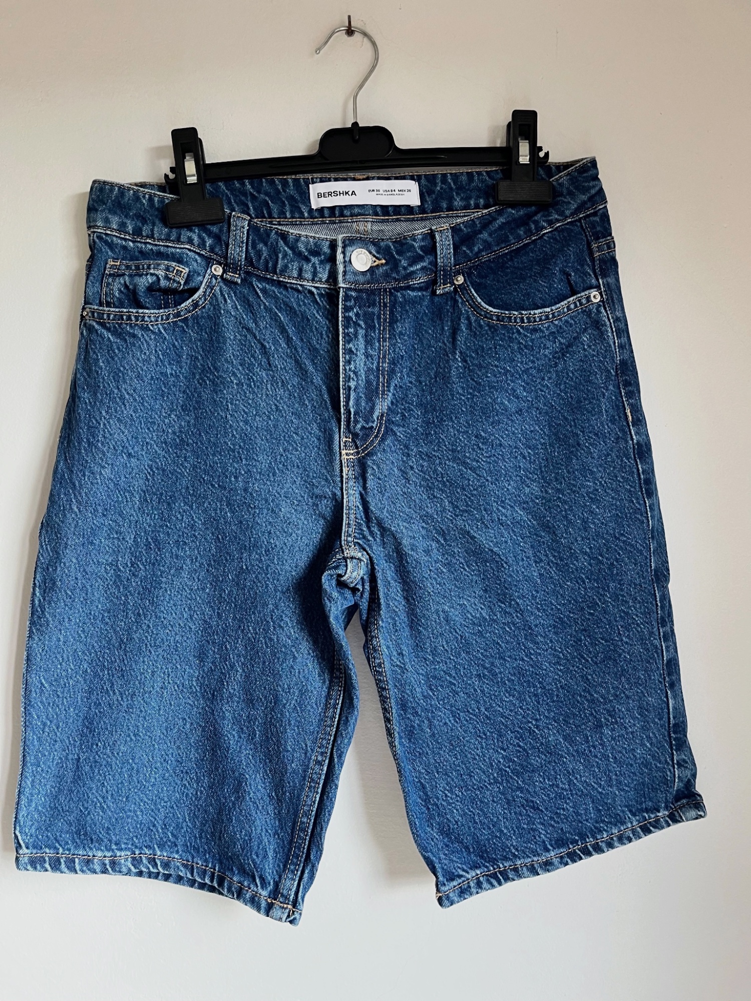 Bermuda vaquera Bershka talla 36 denim azul estilo long shorts
