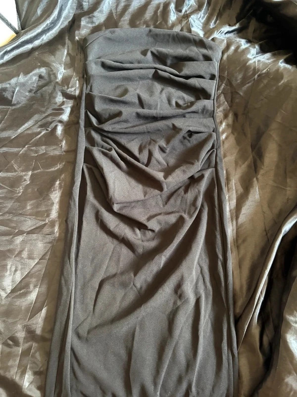 Robe fourreau noir