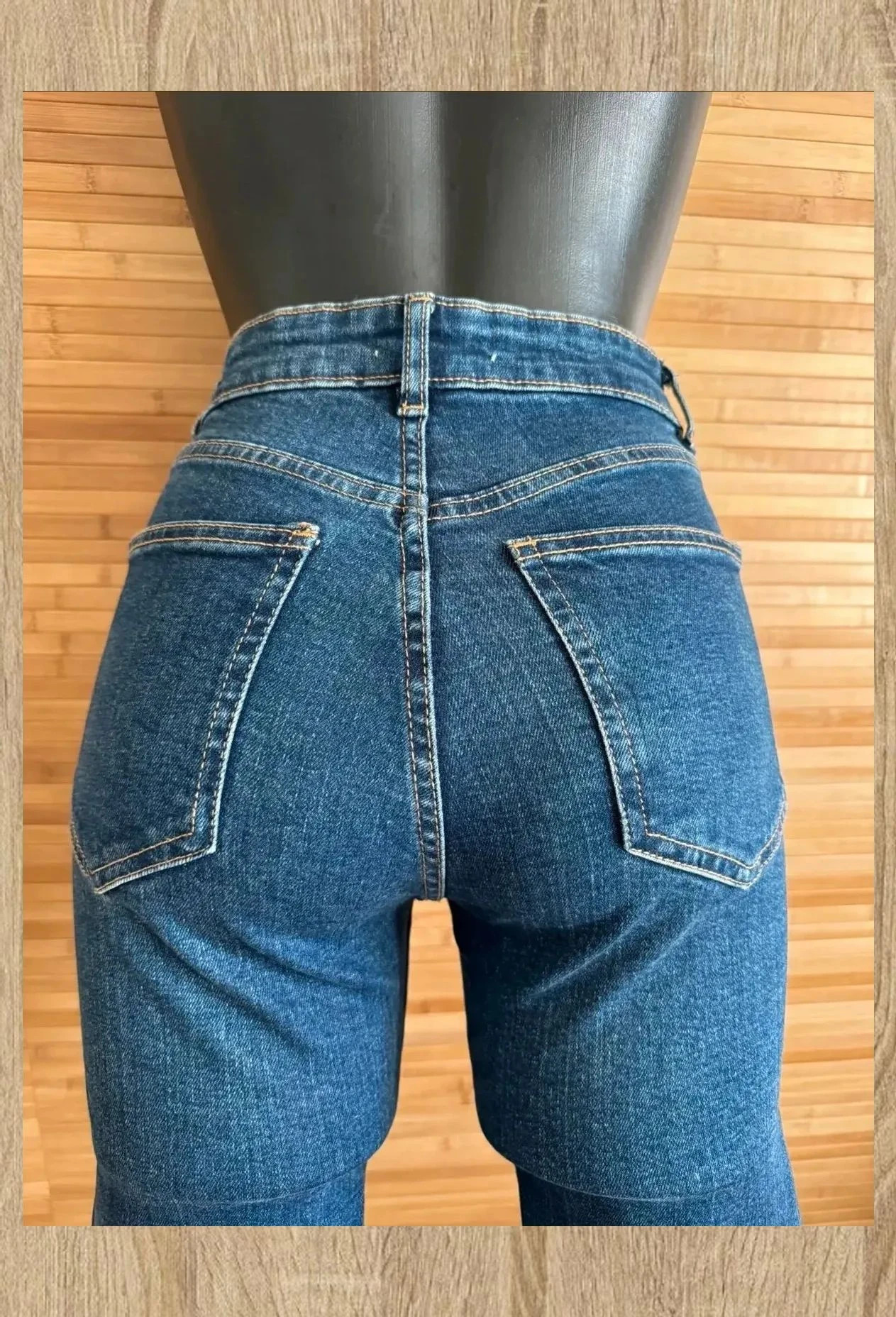 Vaquero croped Zara , talla 34 , cintura alta , elástico 😍 – Zara – taille XS / 34 / 6 4