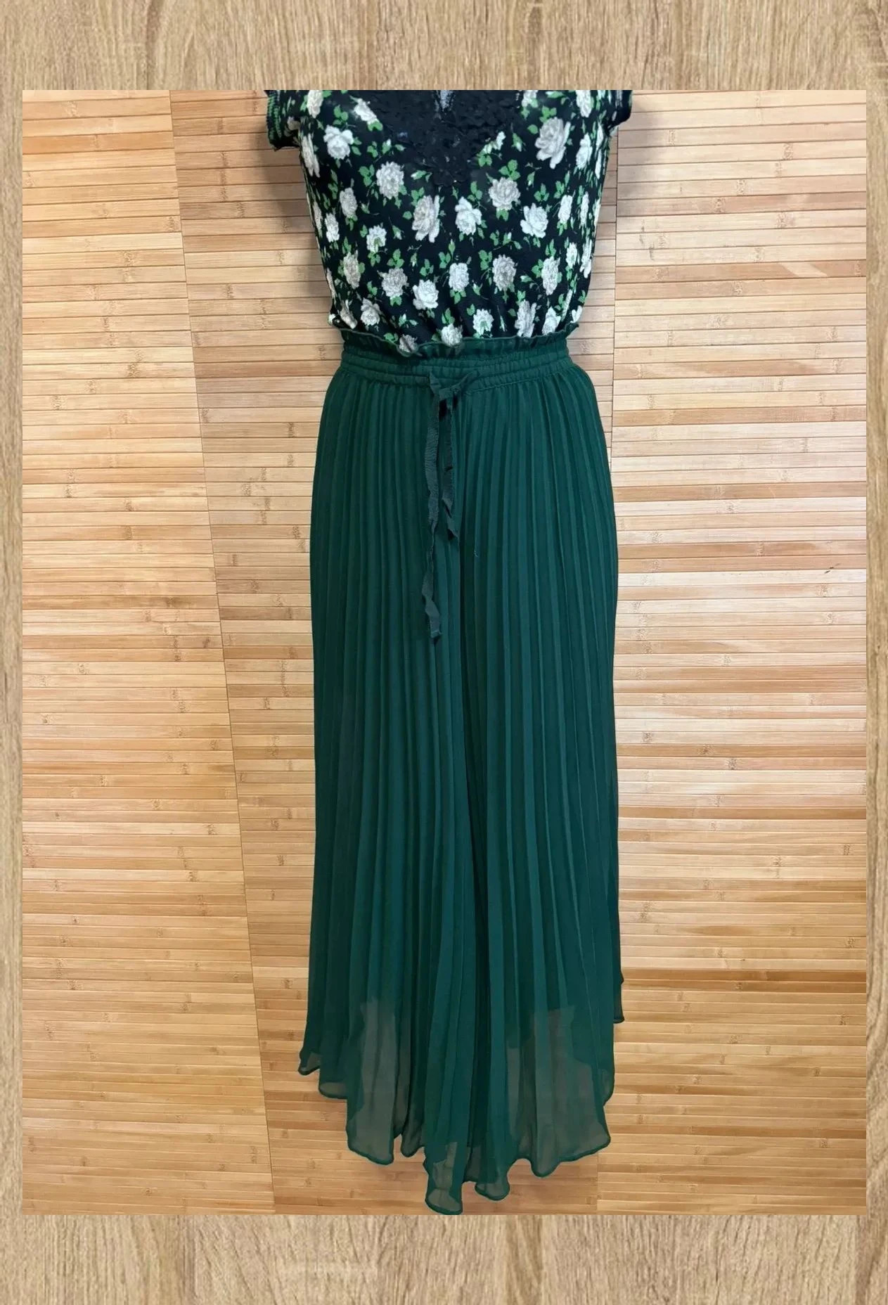 Pantalones palazzo culotte plisados de Zara , talla M 😍 – Zara – taille M / 38 / 10 2