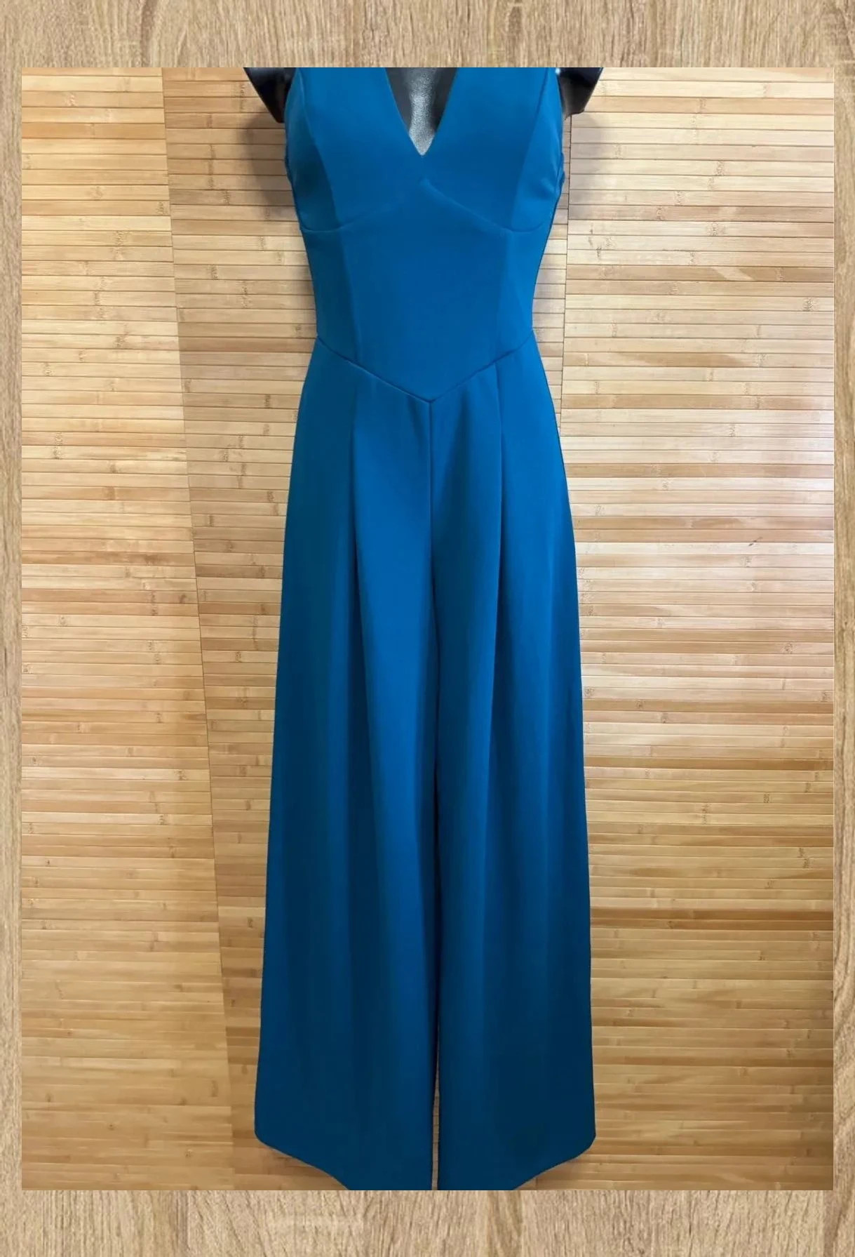 Divino mono marca WalG , talla 38, tela elástica 😍 – WalG – taille M / 38 / 10 2