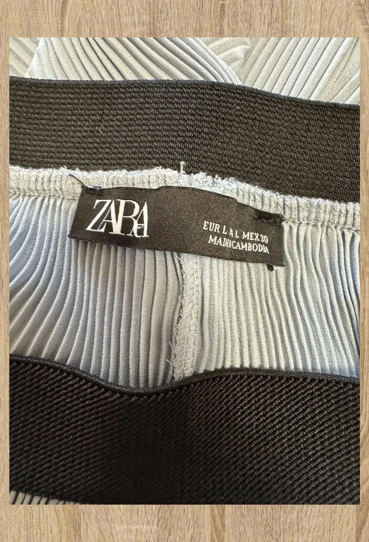 Divino pantalón culotte plisado fino de Zara talla L 😍 – Zara – taille L / 40 / 12 5