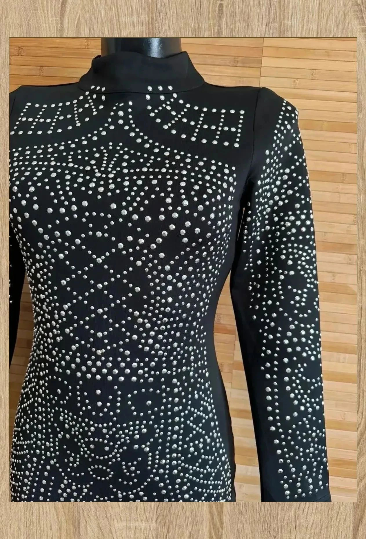 Vestido negro mini con tachuelas plateadas talla S 😍 – La Boutique – taille S / 36 / 8 3