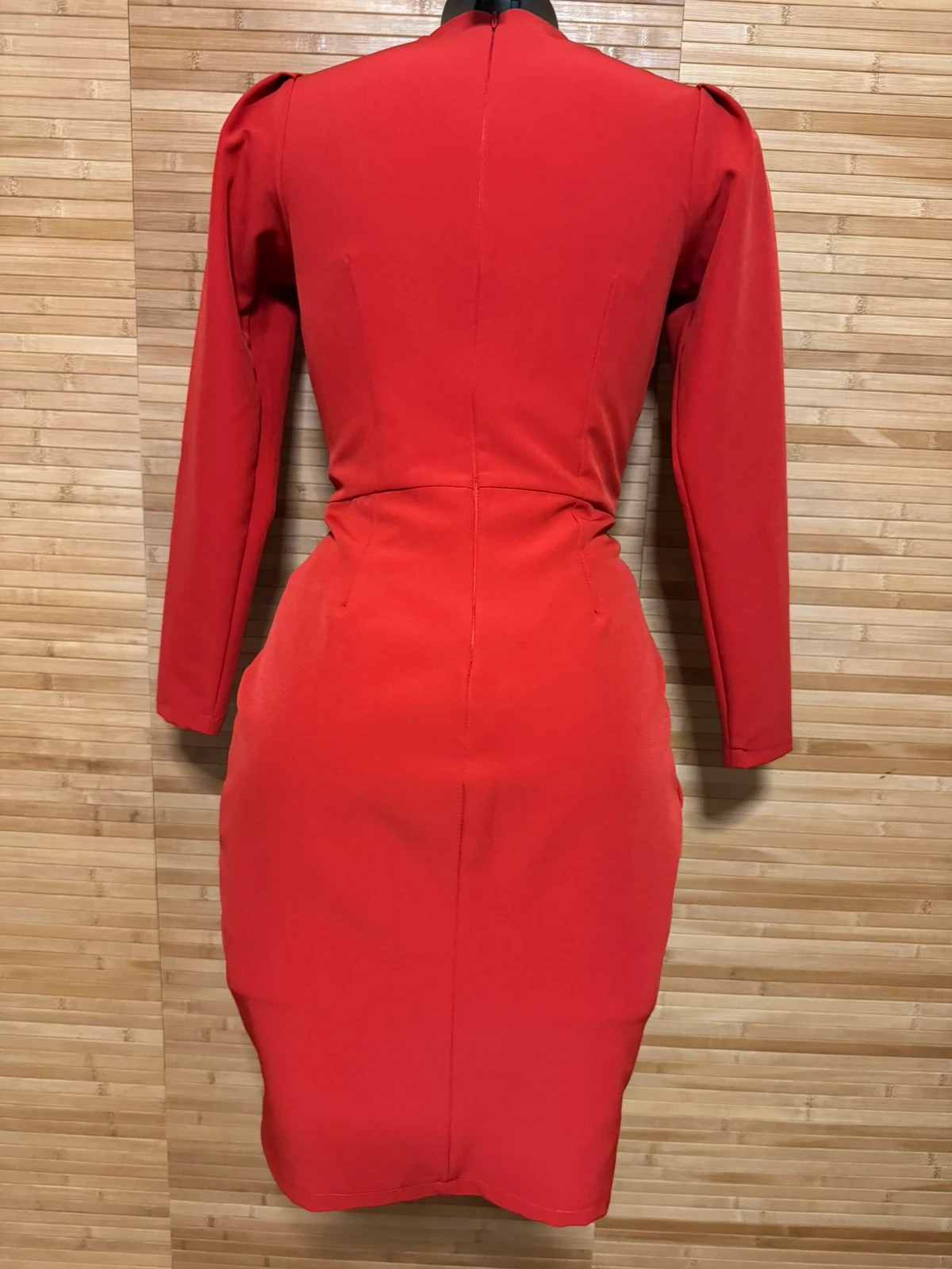 Vestido rojo marca Cayro talla S 😍 – Cayro – taille S / 36 / 8 5