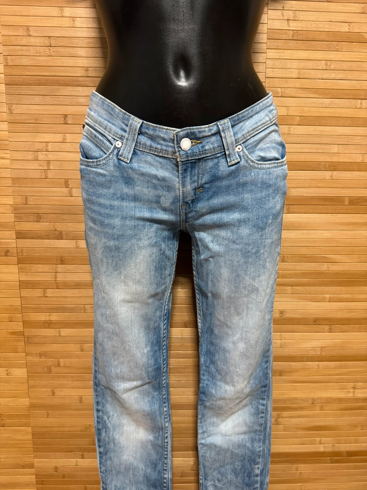 Vaquero pitillo levis talla w28 😍 – Levi's – taille M / 38 / 10 3
