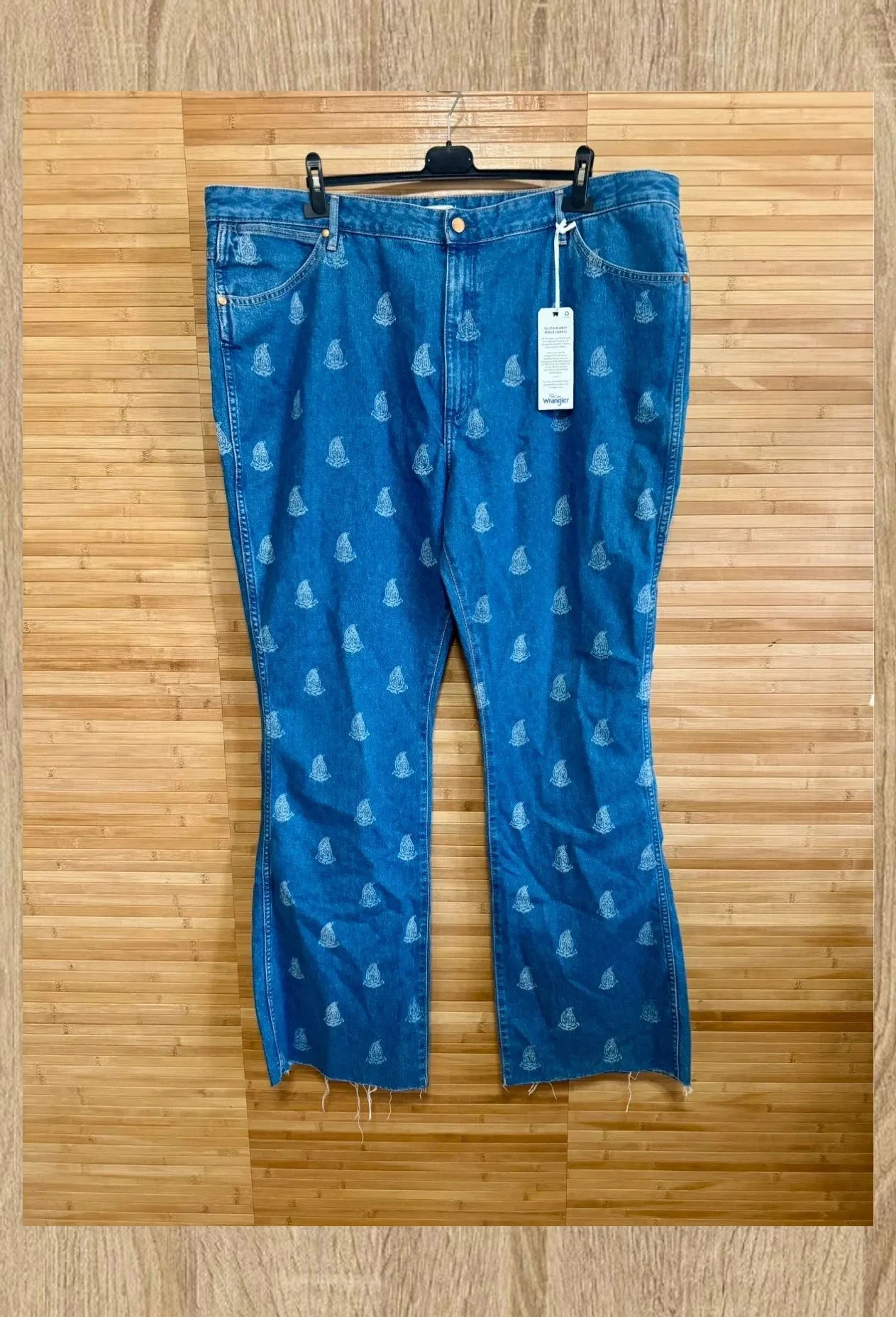 Espectacular vaquero Wrangler talla 50 😍
