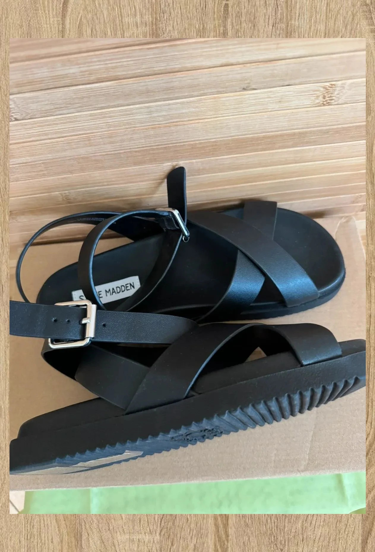 Sandalias planas negras de piel de Steve Madden , número 38 😍 – Steve Madden – taille 38 5