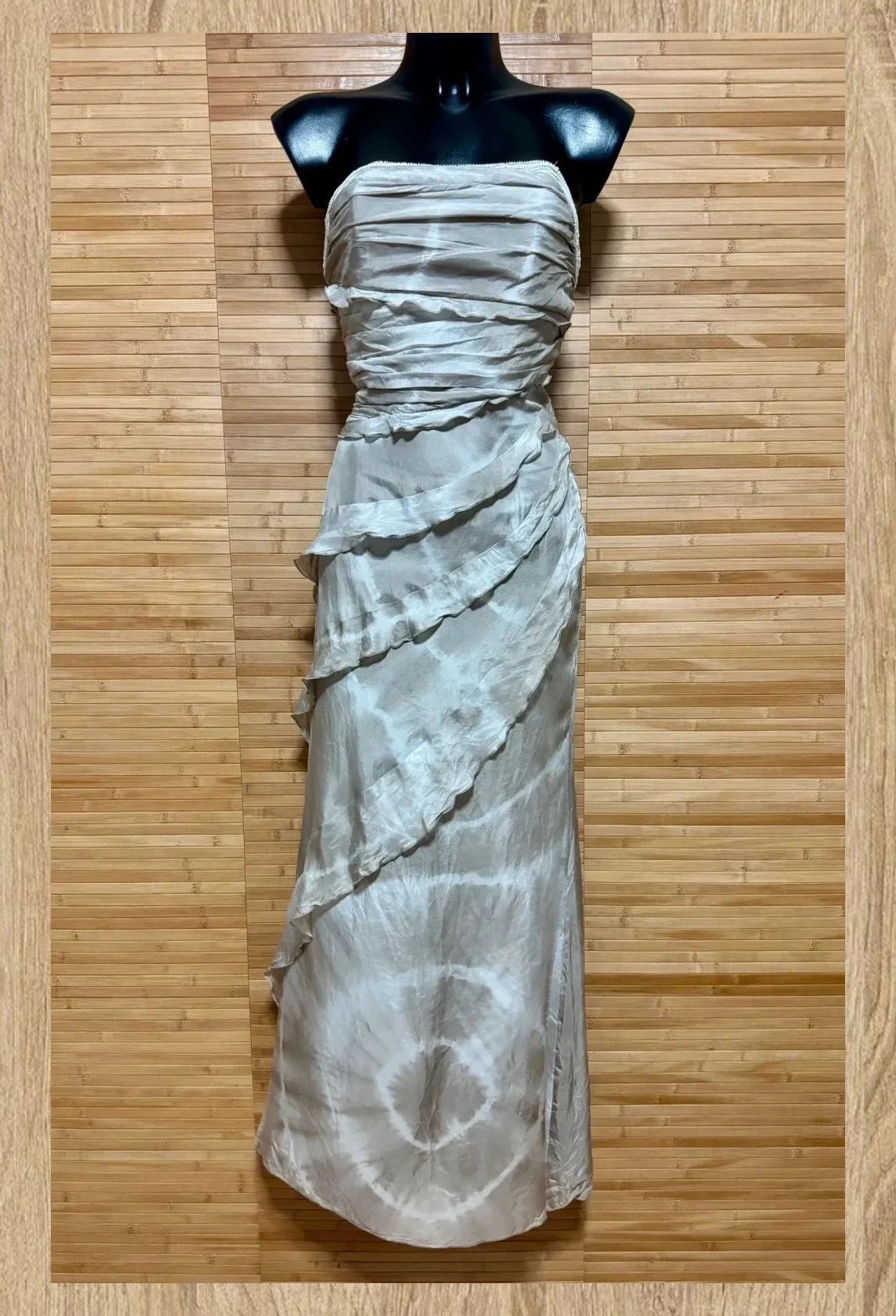 Espectacular vestido largo fiesta de seda , marca Tapioca talla 40 😍