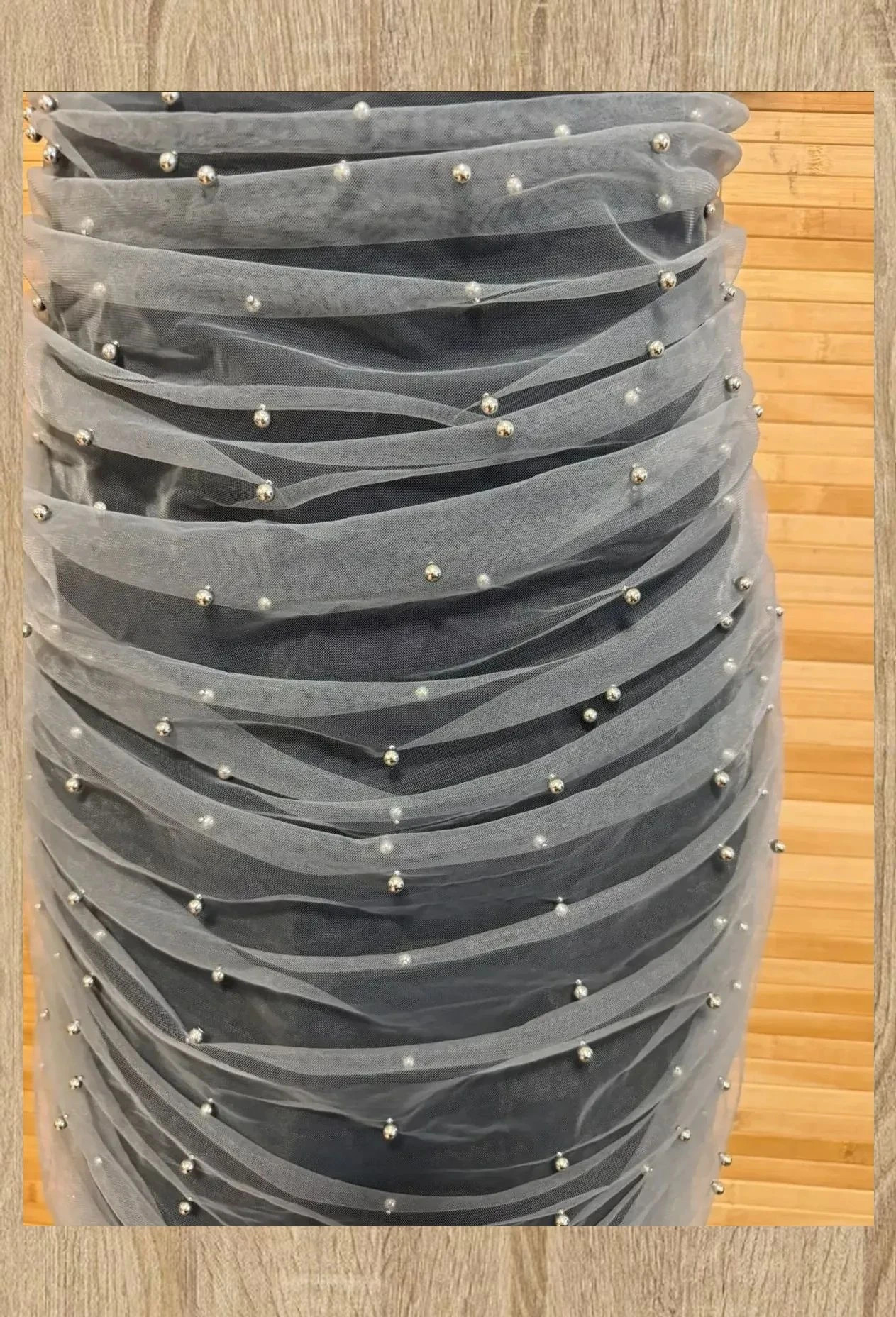 Espectacular vestido palabra de honor de Zara , tul fruncido con perlas , talla L , elástico 😍 – Zara – taille L / 40 / 12 4