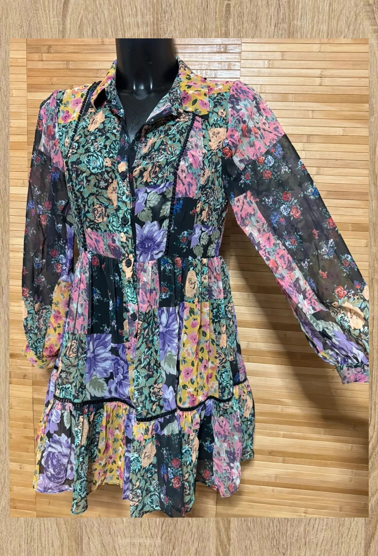 Vestido estampado flores de Zara , talla S 😍 – Zara – taille S / 36 / 8 5