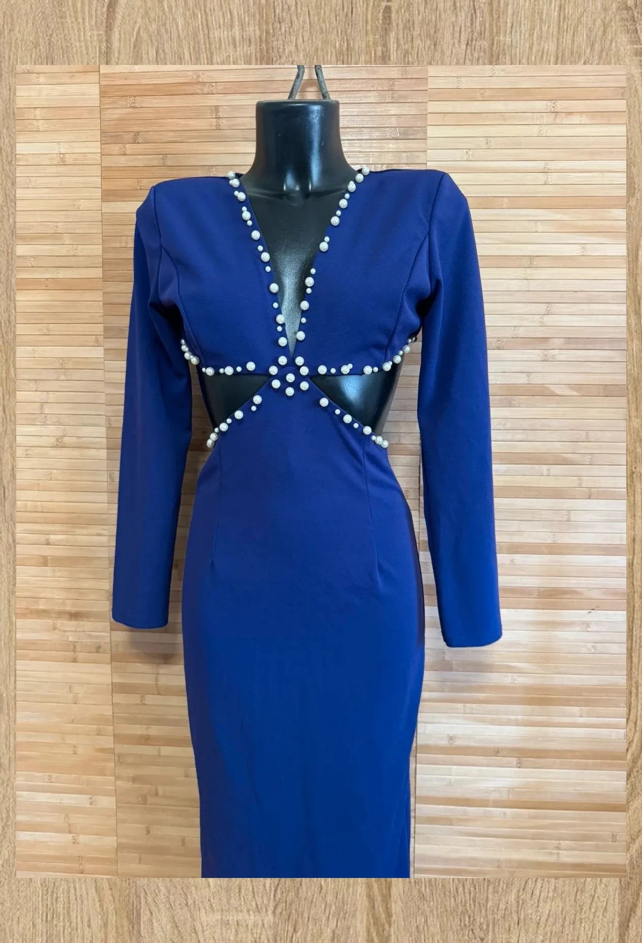 Divino vestido fiesta con aberturas y perlitas , talla única para S 😍 – La Boutique – taille Taille unique 3
