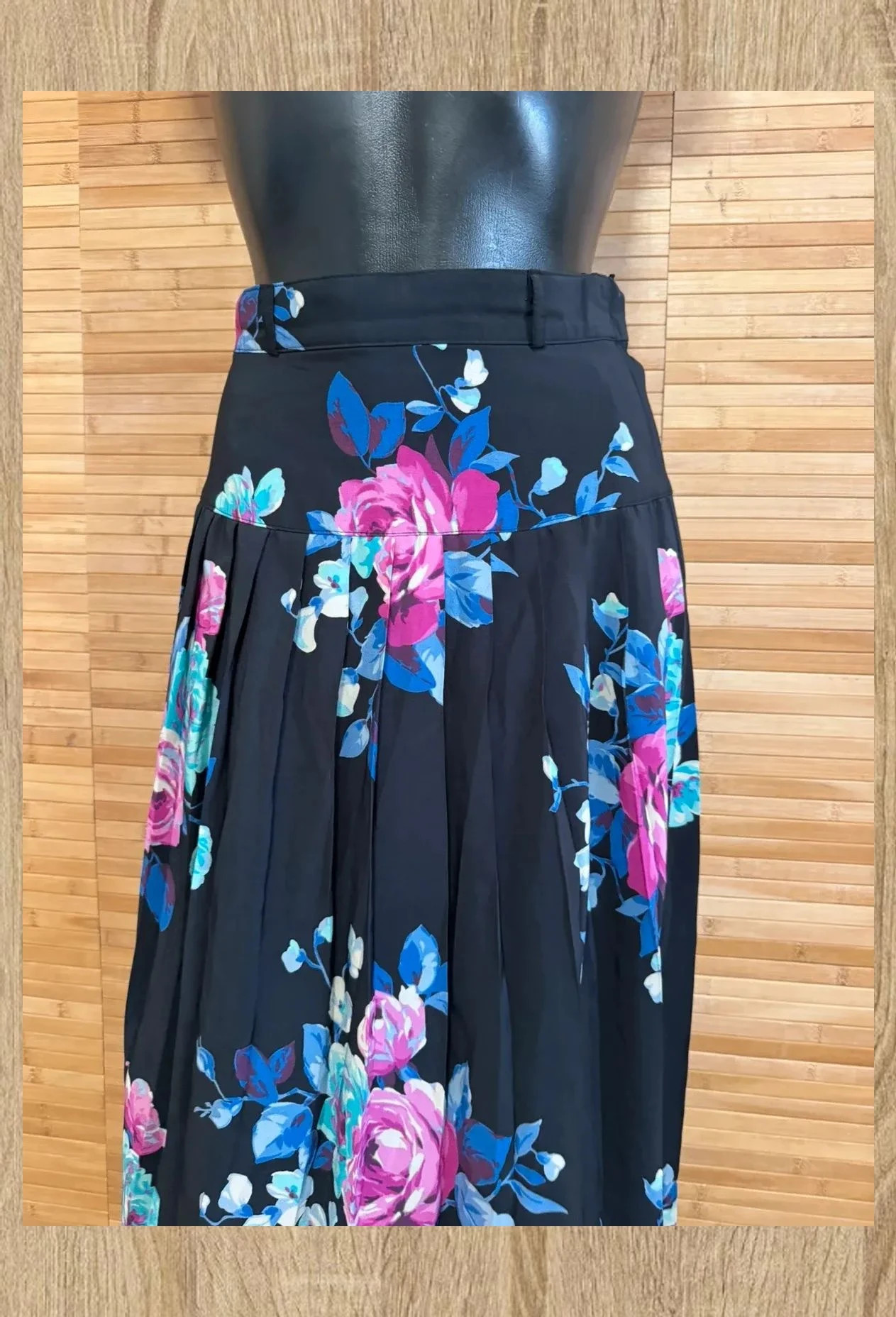 Divina falda vintage , talla 38 😍 – Vintage – taille M / 38 / 10 3