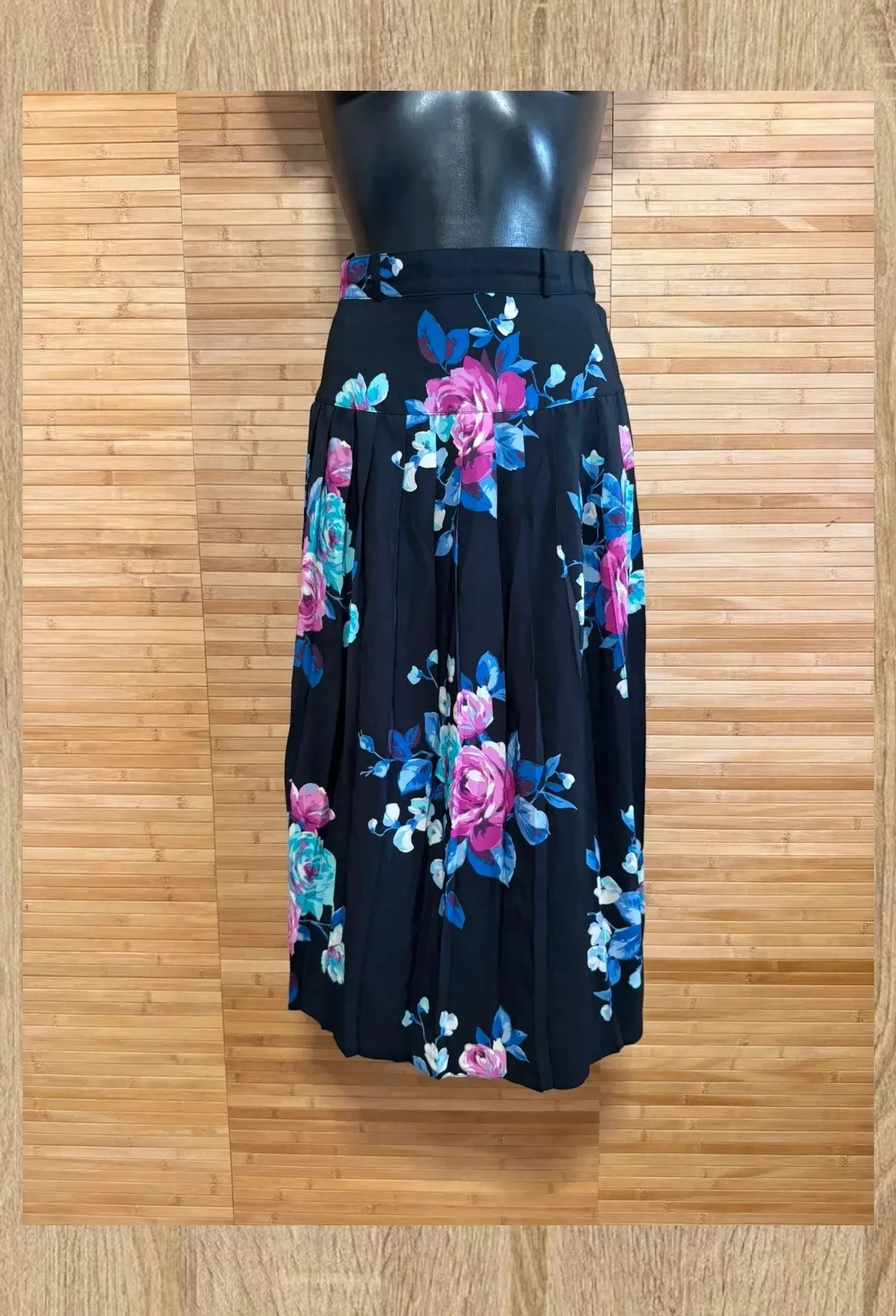 Divina falda vintage , talla 38 😍 – Vintage – taille M / 38 / 10