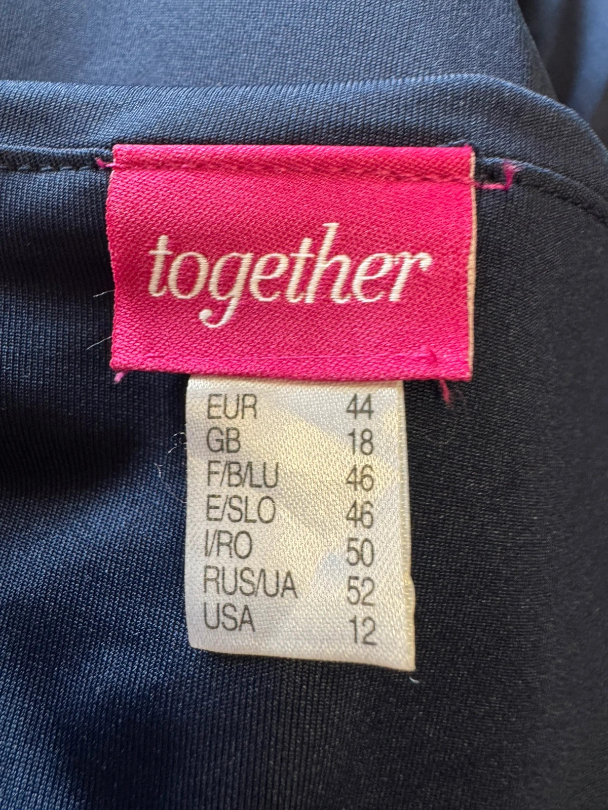 Divino vestido fruncido marca Together talla 46 😍 – Together – taille XXL / 44 / 16 5