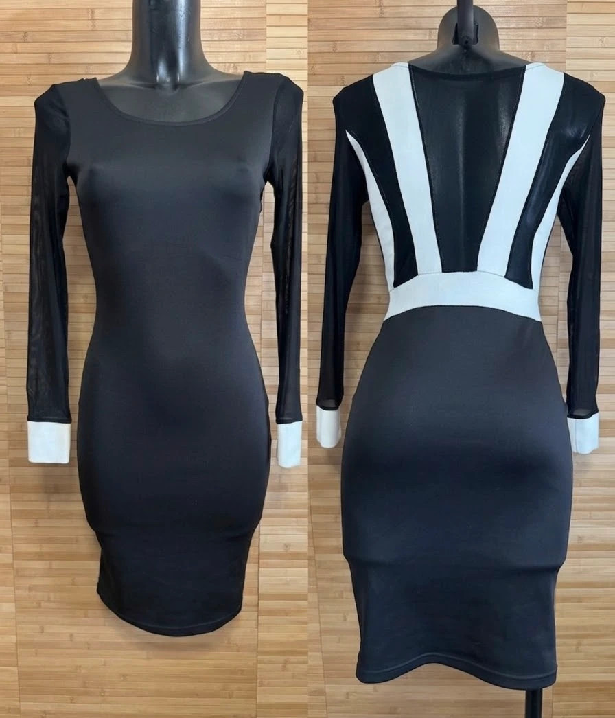 Elegante vestido elástico bicolor con transparencias, talla S 😍