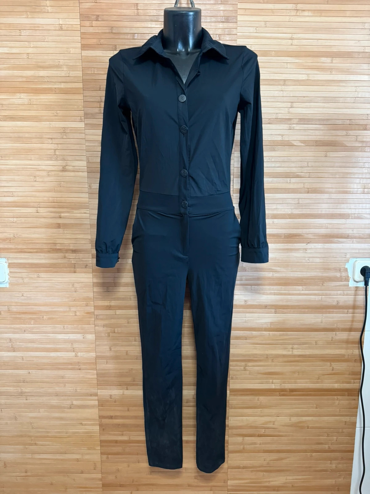 Mono largo elástico marca Nikkie , talla 34 😍