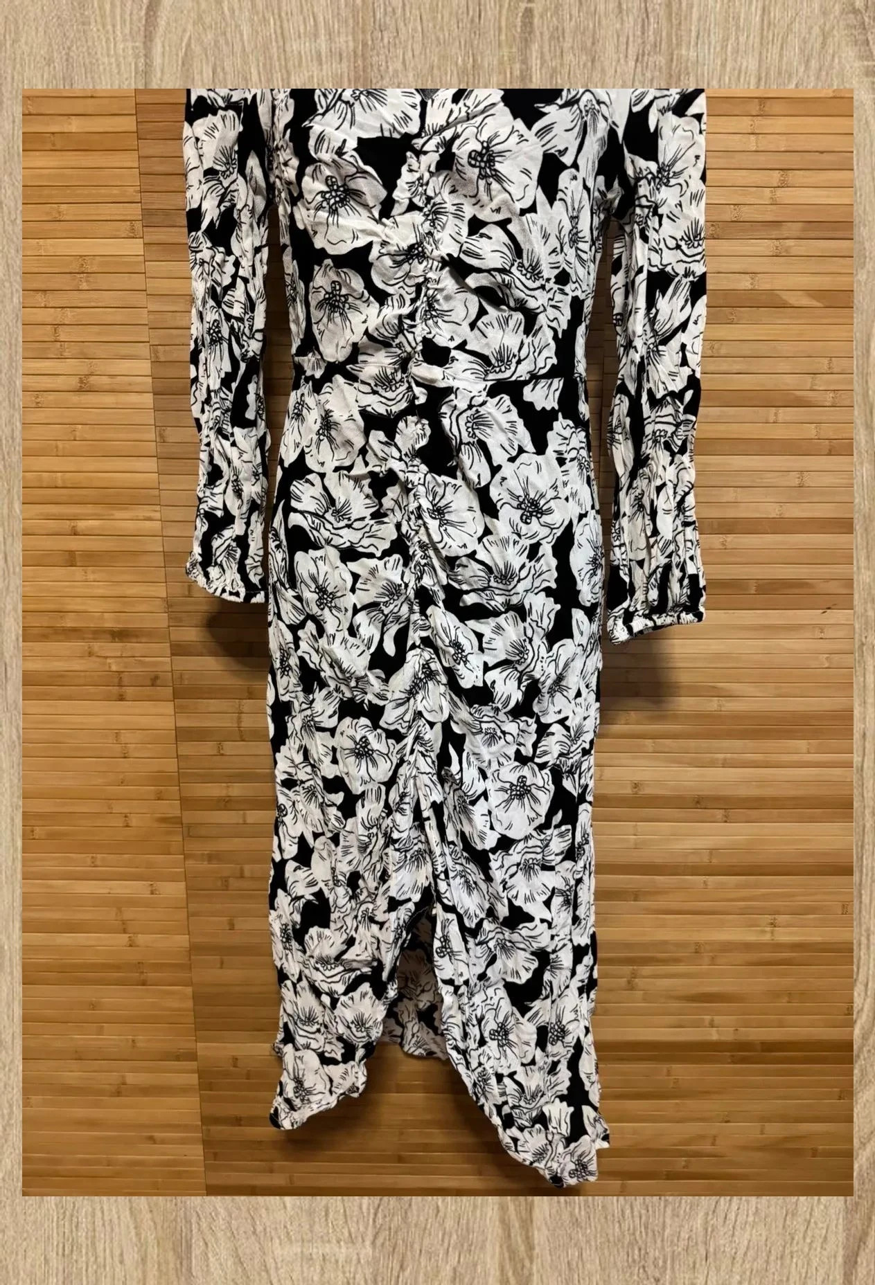 Divino vestido flores marca River island , talla 40 😍 – River Island – taille L / 40 / 12 2