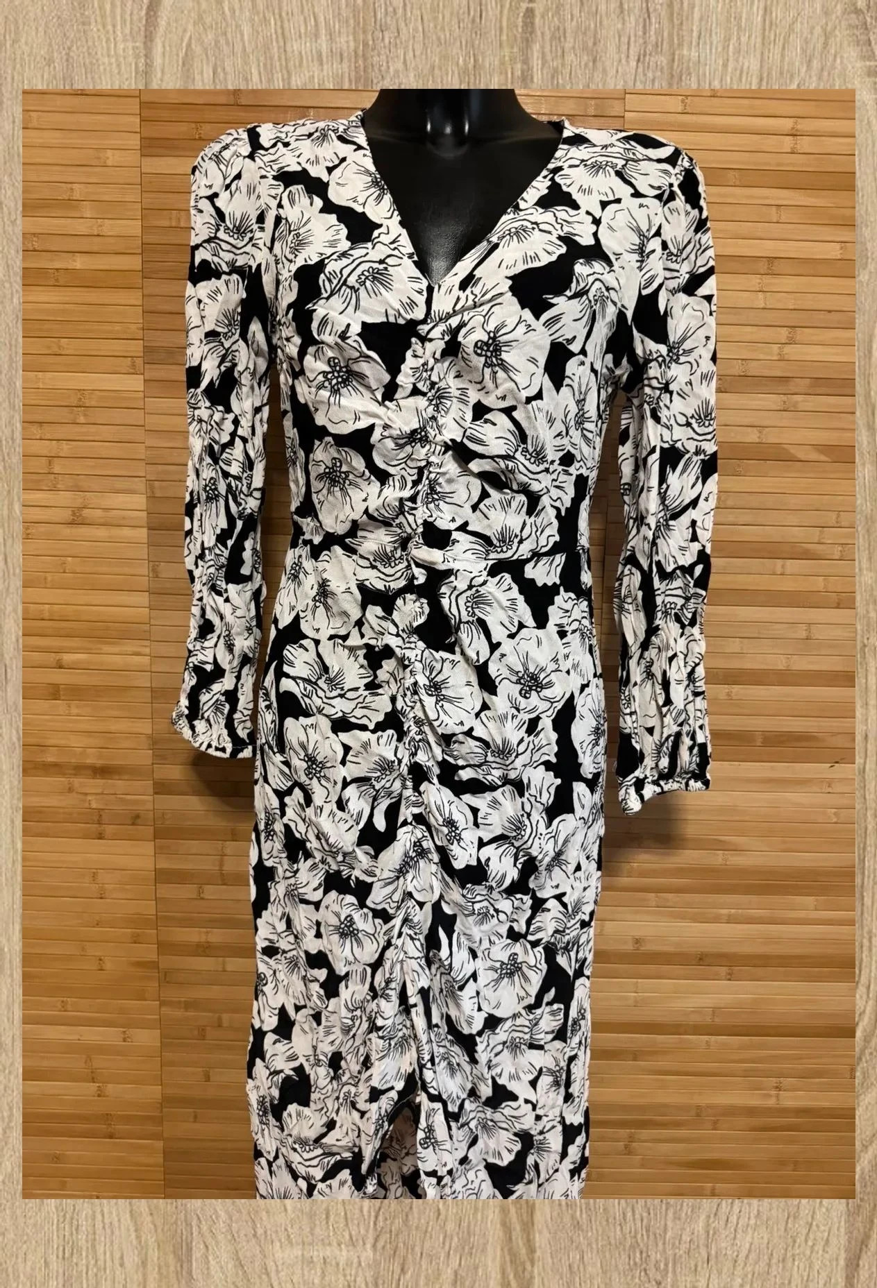 Divino vestido flores marca River island , talla 40 😍 – River Island – taille L / 40 / 12 3
