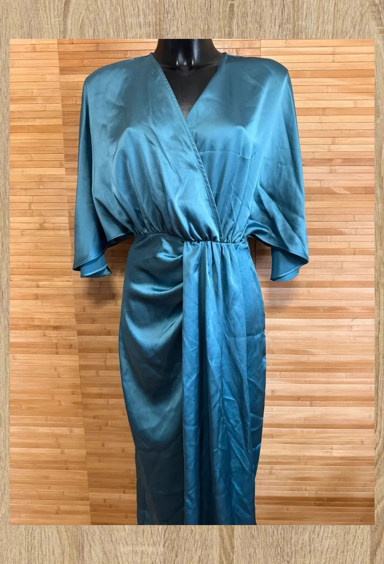 Vestido satinado de Zara , talla XS 😍 – Zara – taille XS / 34 / 6 3