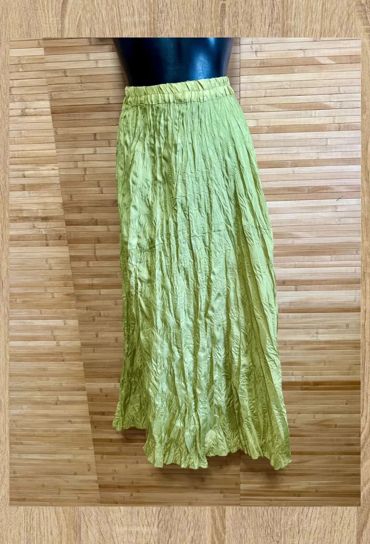 Divina falda larga vintage tela arrugada, talla única , cintura elástica 😍 – Vintage – taille Taille unique