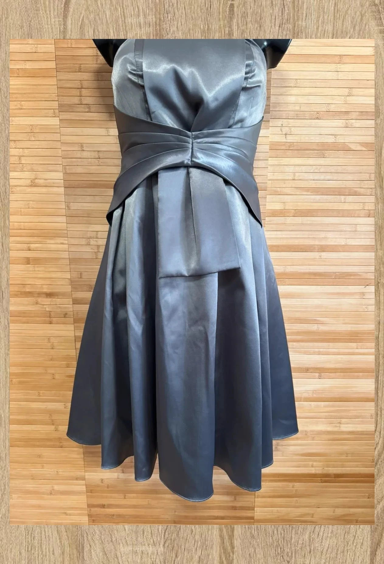 Divino vestido satinado fiesta de Bdba , talla S 😍 – bdba – taille S / 36 / 8 2