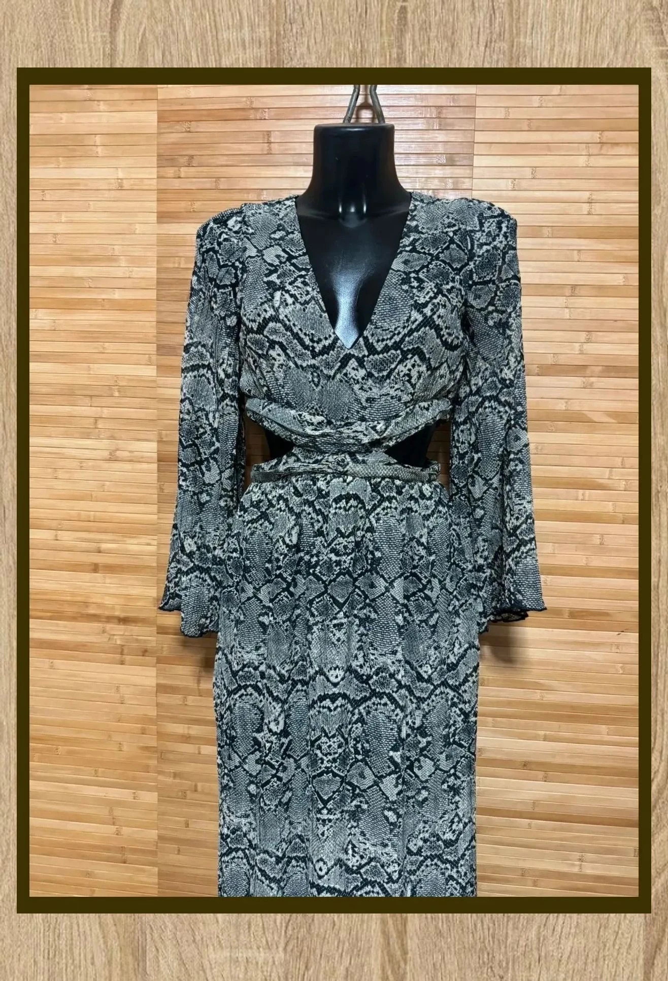 Divino vestido plisado de Zara , estampado animal print , talla XS 😍 – Zara – taille XS / 34 / 6 3