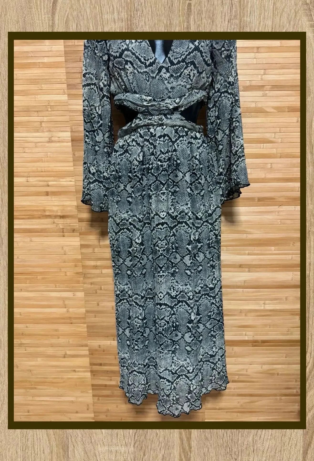 Divino vestido plisado de Zara , estampado animal print , talla XS 😍 – Zara – taille XS / 34 / 6 2